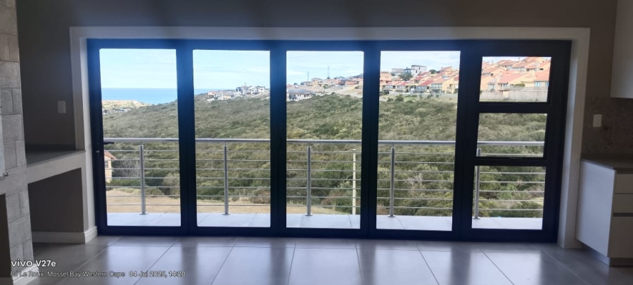 4 Bedroom Property for Sale in Seemeeu Park Western Cape